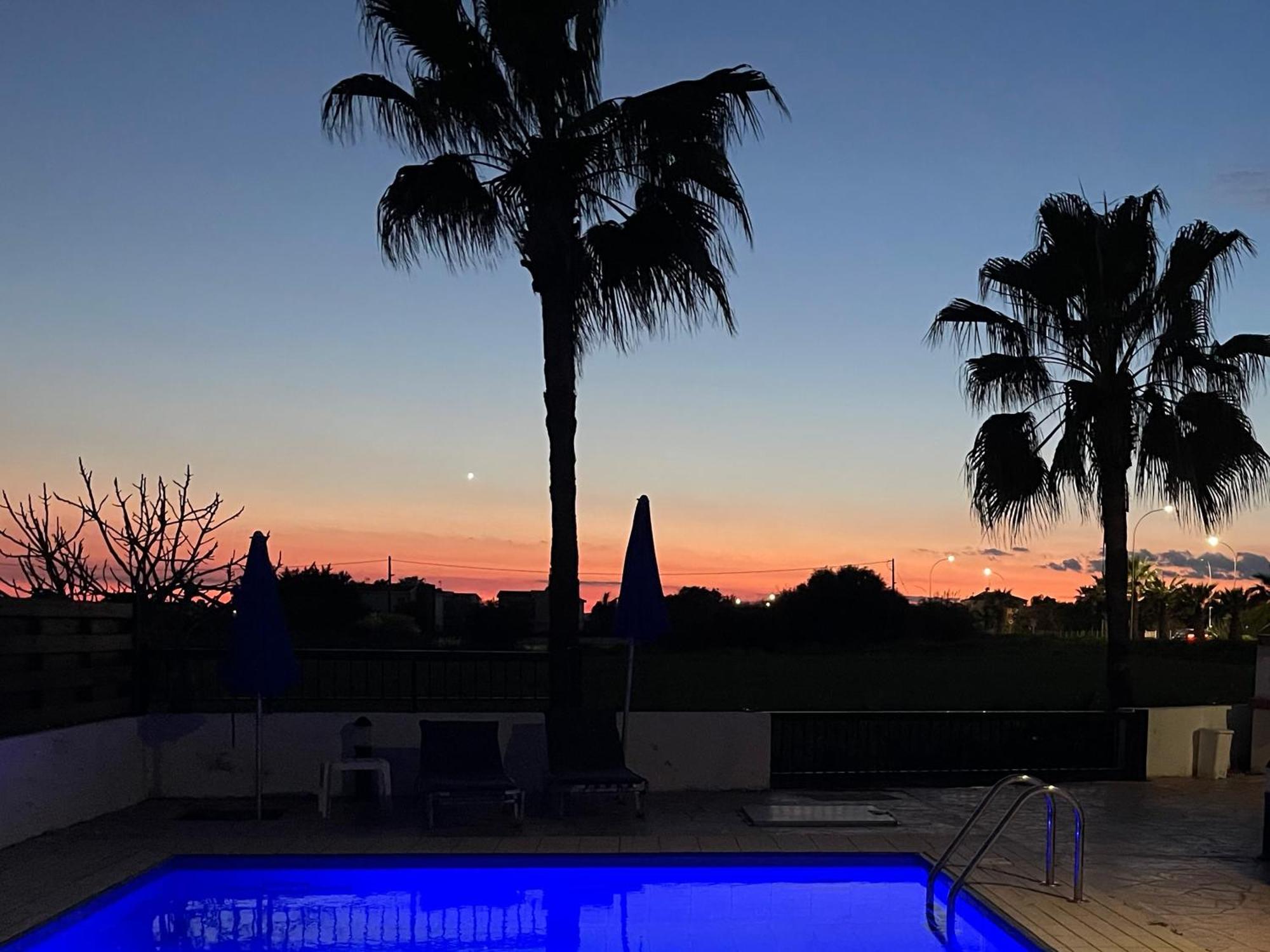 Sunset Pearl Holiday Villa Ayia Napa Exterior photo
